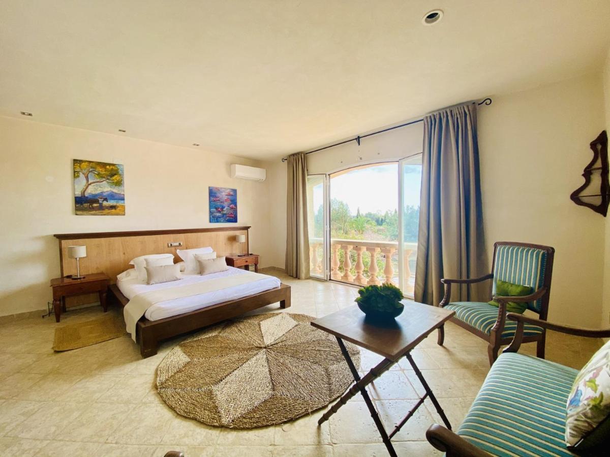 Villa Fincas Campos
